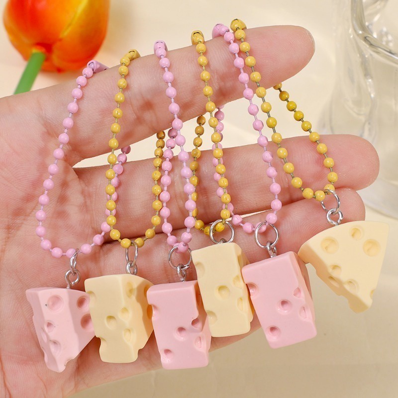 Kawaii Móc Khóa Xe Hơi Túi Xách Hình Bánh Phô Mai Bằng Nhựa resin Màu Kẹo Ngọt Tươi Tắn Dễ Thương