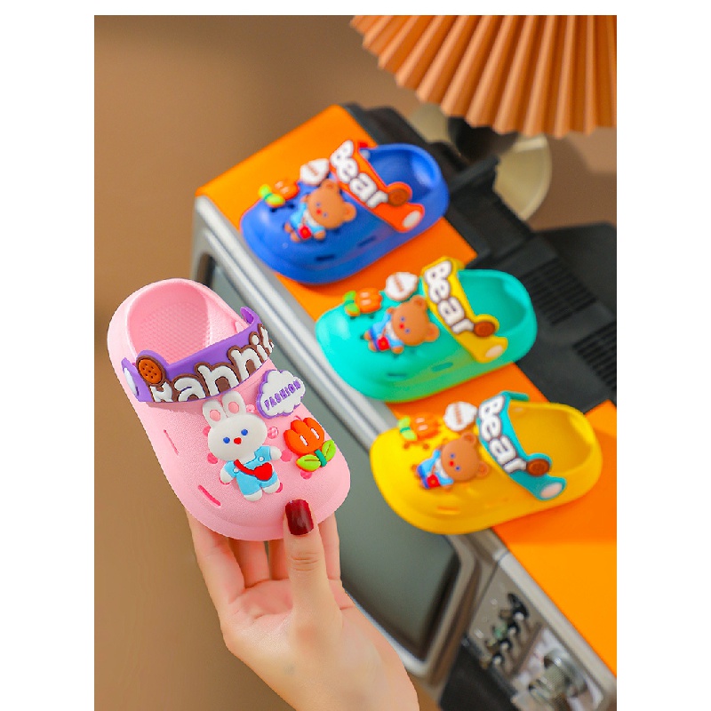 Giày Lỗ Chống Trượt Phong Cách Hoạt Hình Dễ Thương Mẫu 2023 Dành Cho Bé Trai Bé Gái 2-6 Tuổi