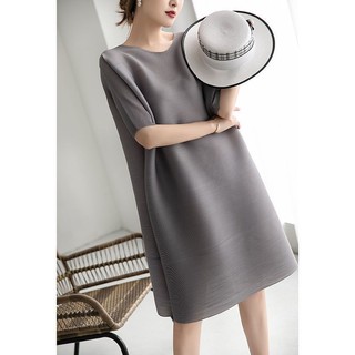 Miyake Đầm Tay Ngắn Cổ Tròn Xếp Ly Dáng Rộng Thời Trang Mùa Hè 2023