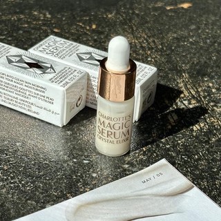 Minisize 3.6ml - Serum Charlotte Tilbury Charlotte’s Magic Serum with Vitamin C
