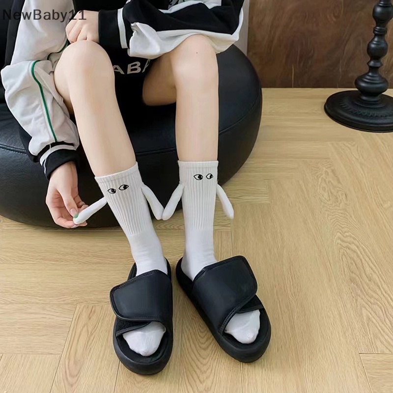 1 Đôi Vớ Xỏ Ngón Bằng Vải cotton Thoáng Khí Thoải Mái In Hình Đôi Mắt Hoạt Hình Dễ Thương Có Nam Châm Dành Cho Cặp Đôi