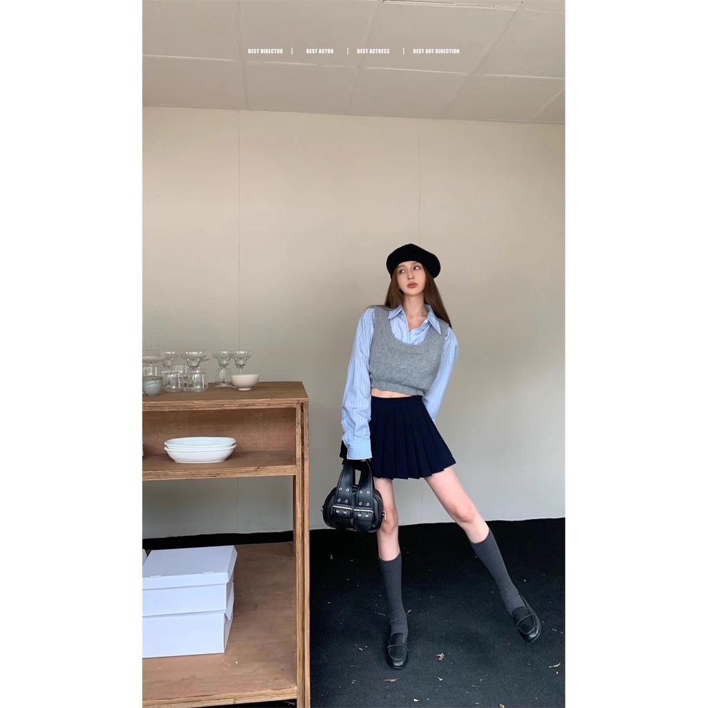 Set Áo Sơ Mi Kẻ Sọc Dài Tay + Áo Khoác Ghi Lê + Chân Váy Xếp Li Thời Trang Dành Cho Nữ 3n