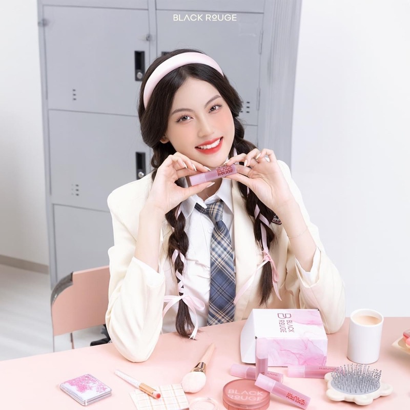 𝐒𝐨𝐧 𝐁𝐥𝐚𝐜𝐤𝐫𝐨𝐮𝐠𝐞 𝐌𝐮𝐝𝐝𝐢𝐬𝐡 𝐂𝐮𝐬𝐡𝐢𝐨𝐧 𝐕𝐞𝐥𝐯𝐞𝐭