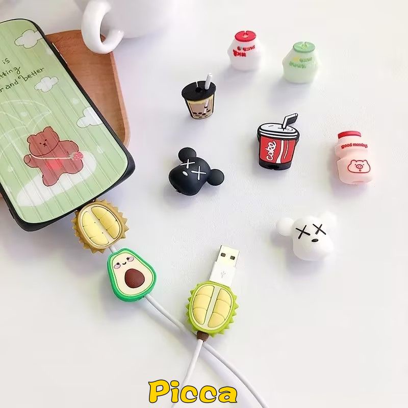 COCA-COLA Phụ Kiện Bảo Vệ Dây Cáp Sạc usb Hình Gấu / Cocacola / Bơ Nhiều Kiểu Sáng Tạo Ốp