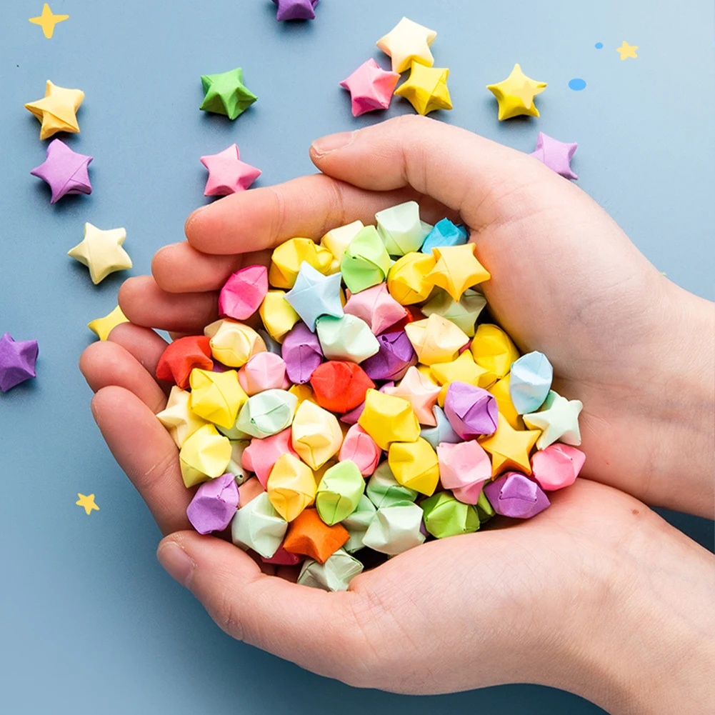 Bộ 540 Tờ Giấy Gấp Sao origami Hai Mặt Nhiều Màu Sắc Dùng Làm Quà Tặng Cho Ngày Nhà Giáo