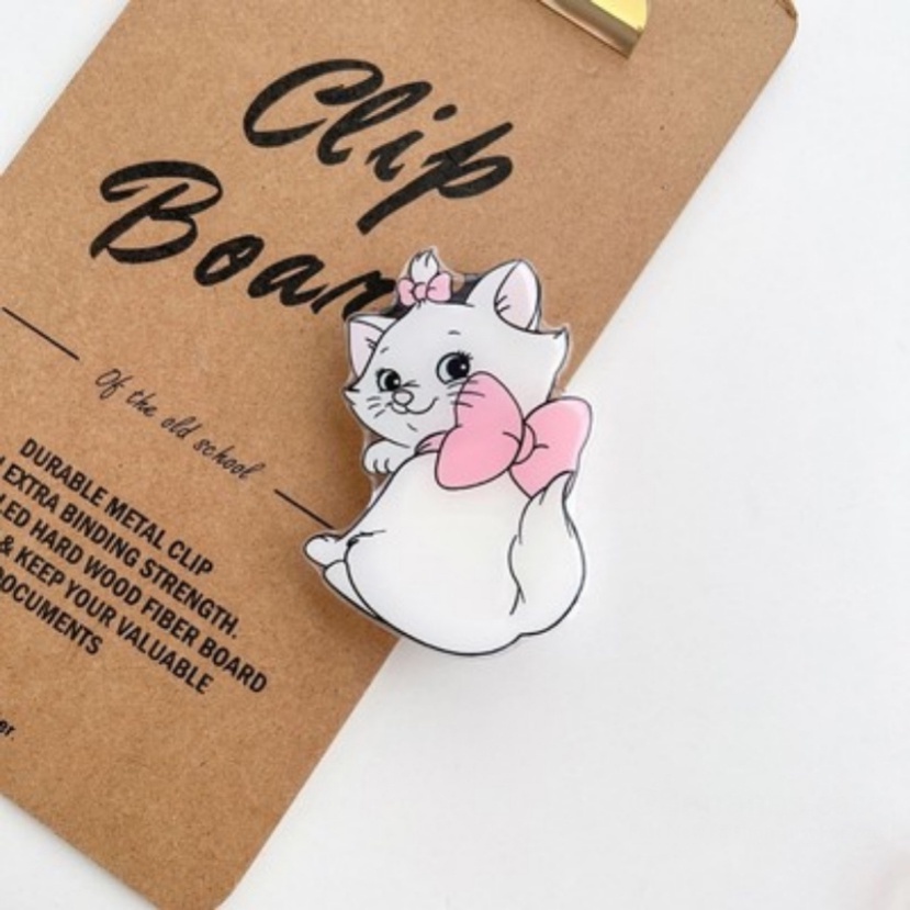 Giá Đỡ Hoạt Hình Chú Gấu Dâu Tây Dễ Thương Cho Bé