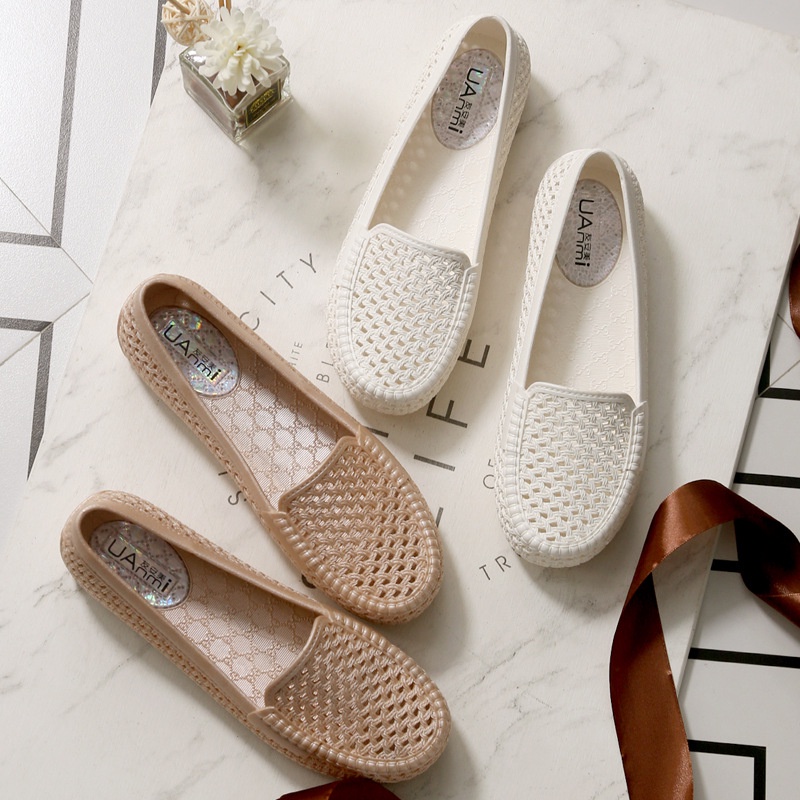 Giày Sandal Đế Mềm Thoáng Khí Thời Trang Cho Nữ