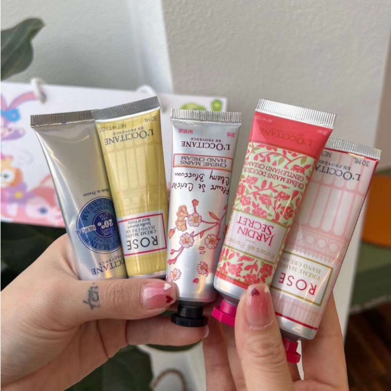 France L 'Occitane disney Hộp Quà Tặng 5 Gói Kem Dưỡng Da Tay Phiên Bản Giới Hạn 30ml * 5 Gói Hoa Anh Đào / Hoa Hồng