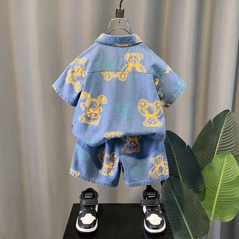 Set Đồ Mùa Hè 2 Món Gồm Áo Sơ Mi denim In Họa Tiết Gấu + Quần Ngắn Jean Cho Bé Trai