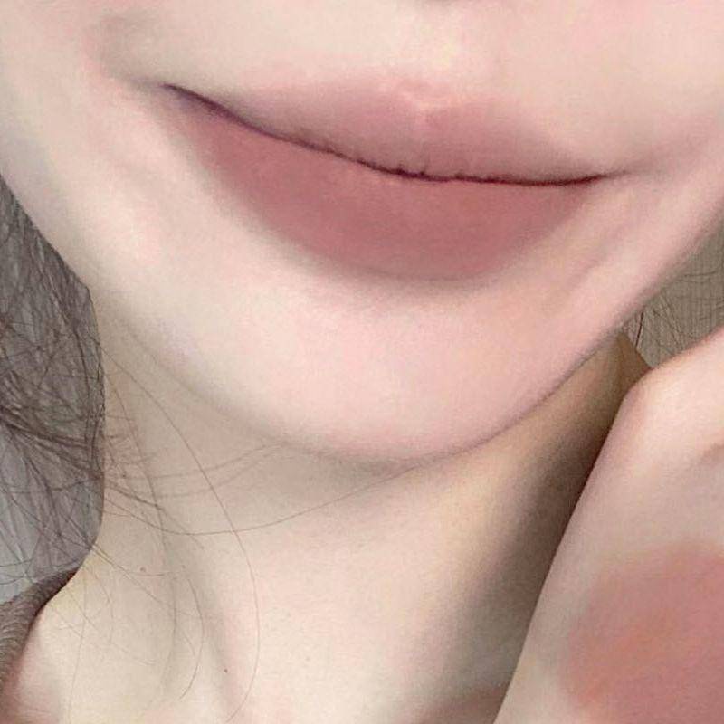 Son Môi 6 Màu Sắc Tùy Chọn Nhẹ Nhàng Chống Thấm Nước Lâu Trôi