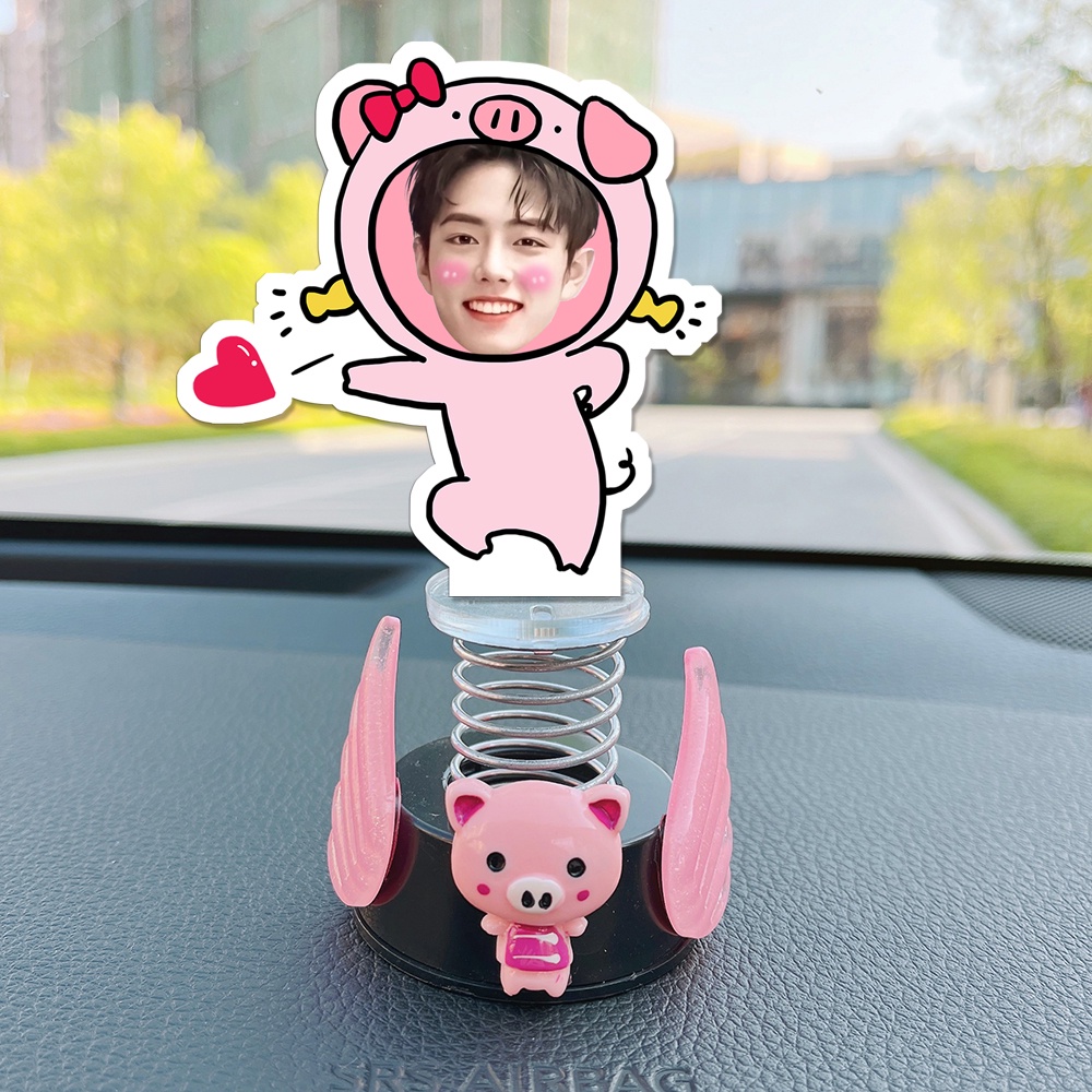 Standee lò xo lắc lư đáng yêu trong suốt đế dính trang trí in theo yêu cầu chibi - trí decor