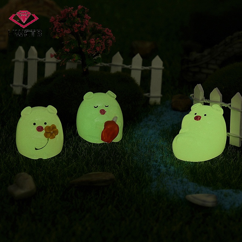 Tượng Heo Con Bằng Nhựa Phát Sáng Dùng Trang Trí Tiểu Cảnh Mới