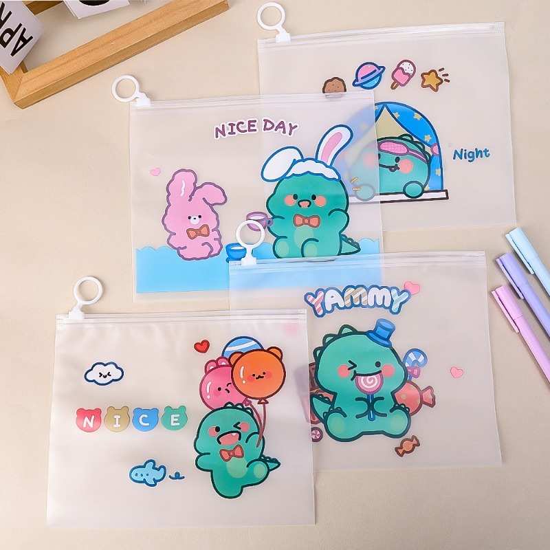 Túi Đựng Bút Chống Thấm Nước Có Khóa Kéo Họa Tiết Hoạt Hình Khủng Long / Phi Hành Gia / Gấu Dễ Thương