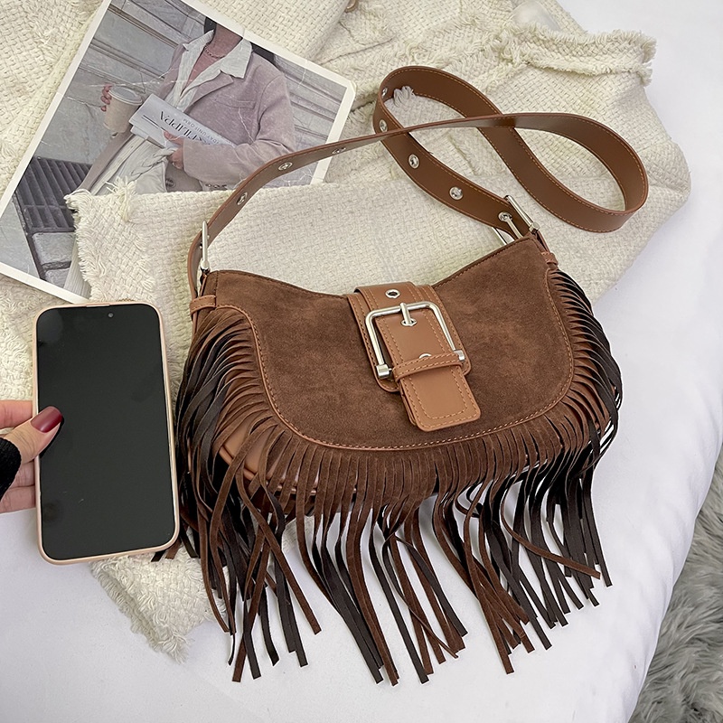 Túi Đeo Chéo Phối Tua Rua Phong Cách Thời Trang Mùa Thu Mới 2023