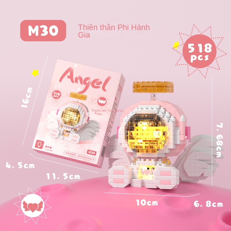 Chiếu Sáng Lên Phi Hành Gia Không Gian