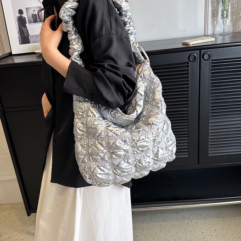 Thời Trang Túi Xách Đeo Vai Đính Đá Trọng Lượng Nhẹ Phong Cách Mới 2023 Cho Nữ