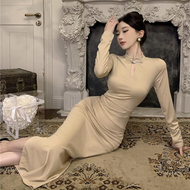 Sườn Xám Cách Tân Thiết Kế Mới Đơn Giản Thời Trang Mùa Thu Đông Theo Phong Cách Trung Hoa