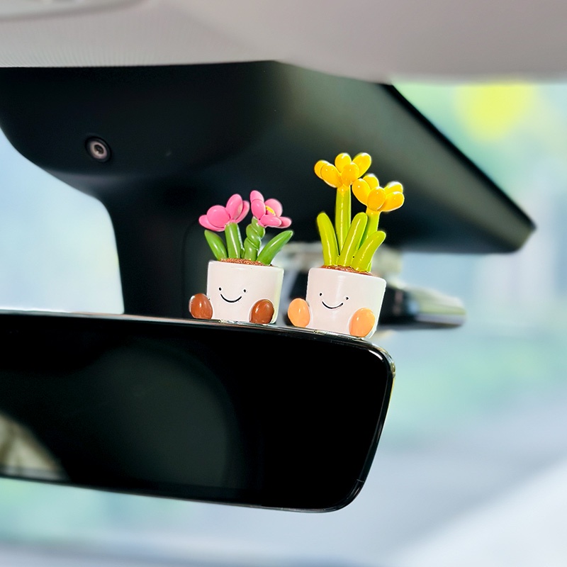 Mới!!!! Mô Hình Búp Bê mini Dễ Thương Dùng Trang Trí Xe Hơi / Nhà Cửa / Văn Phòng