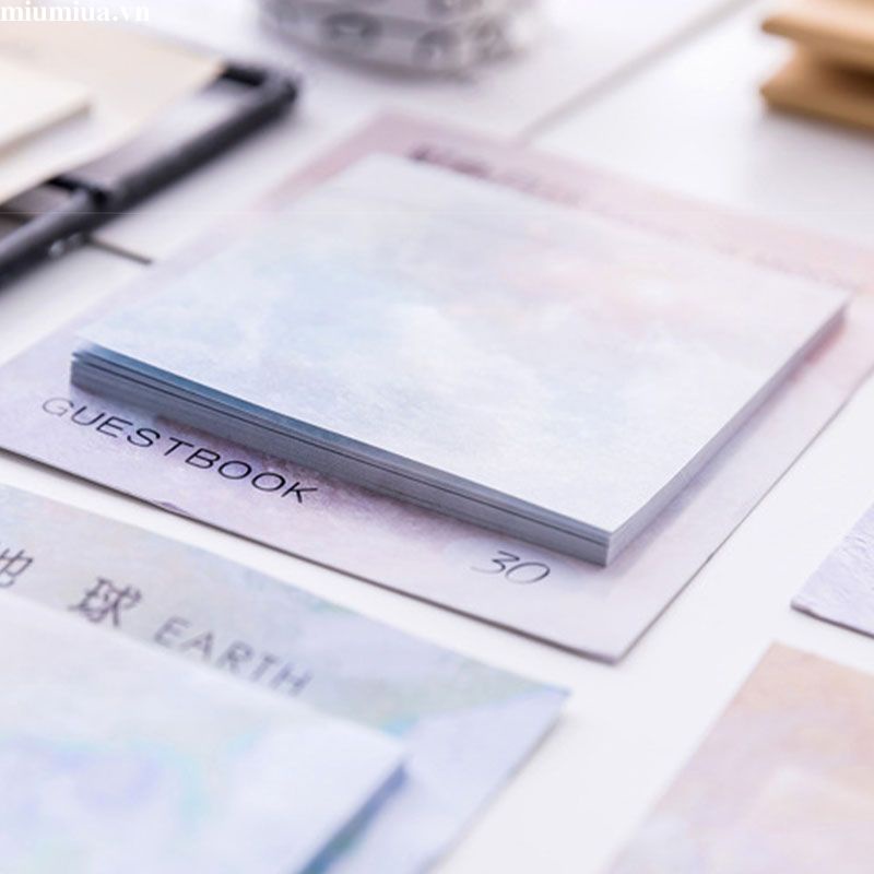 Miumiua🔮Giấy Dán Ghi Chú Hình Các Hành Tinh Tiện Dụng Note