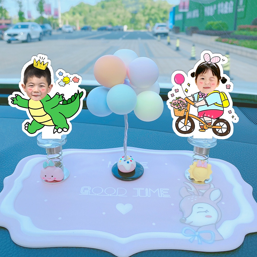 Standee lò xo lắc lư đáng yêu trong suốt đế dính trang trí in theo yêu cầu chibi