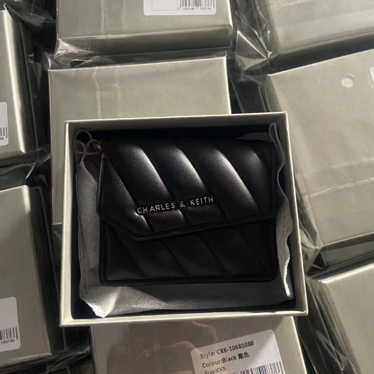 Ví Nữ cnk24 Dáng Ngắn Dạng Gập Phối Dây Xích Thời Trang 10681088