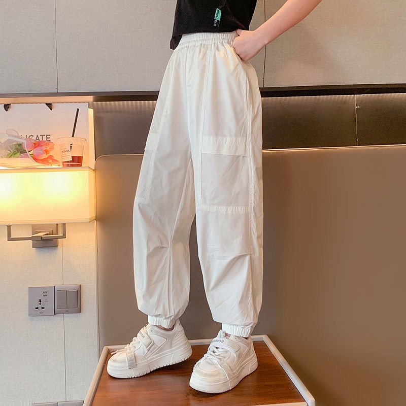 Quần jogger Dáng Suông Nhiều Túi Thoải Mái Cho Bé Gái