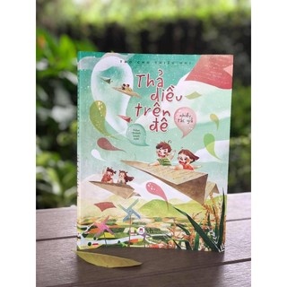 Sách thơ - Thả diều trên đê