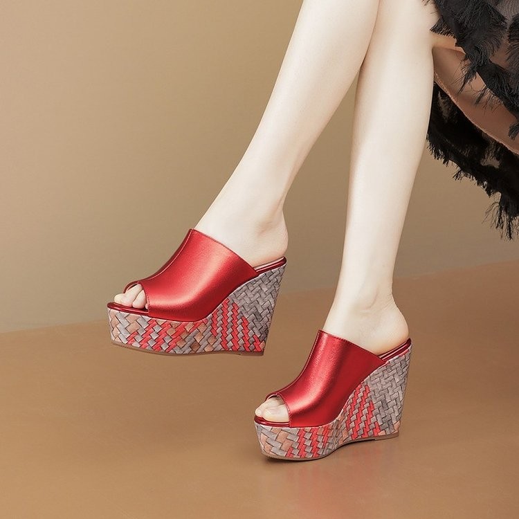 Giày Nữ Size Lớn Mũi Tròn Nêm Gót Dép Cao Gót Dép 35-42 Size