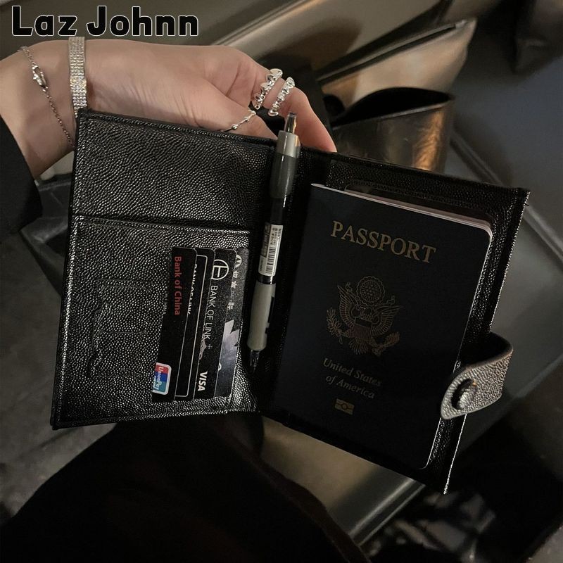 Hộp đựng giấy chứng nhận dành cho nữ Barber Planet Hello Kitty Cat Leather Passport