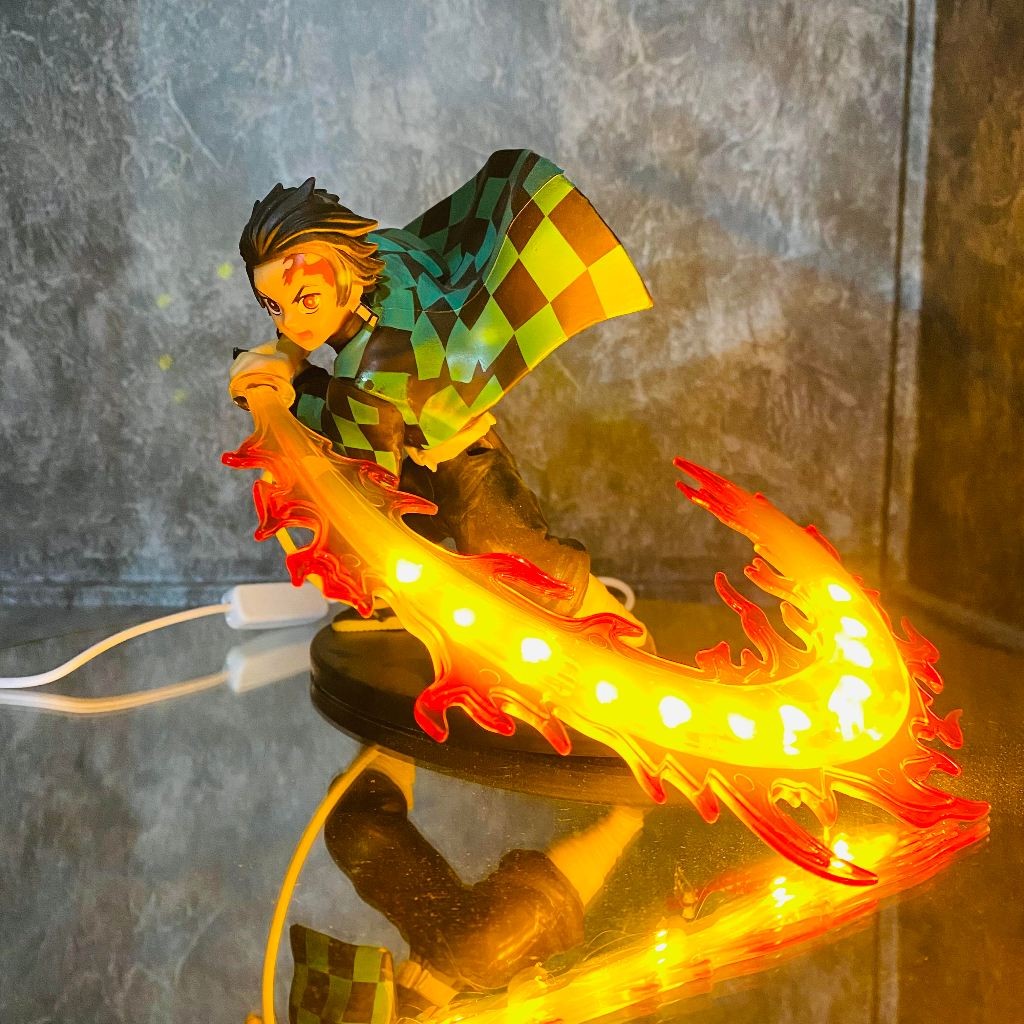 Mô hình Kimetsu no Yaiba - Nhân vật Tanjirou kiếm lửa
