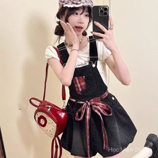 Set Váy Yếm Jean Dáng Bí Kèm Thắt Lưng Caro + Áo Thun Ôm Kiểu Hàn Quốc Dễ Thương