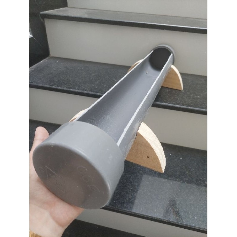 Máng Ăn Cho Gà Đẻ Máng Ăn Cho Gà Đá Máng Ăn Cho Chim Bồ Câu Máng Ống Phi 90 Dài 60cm Có Chân Đế