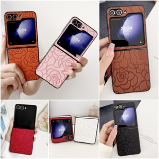 Ốp Da Dập Nổi Slim Camellia Cho Samsung Galaxy Z Flip 7 Z Flip 6 Z Flip 5 Z Flip 4 / 3 Vỏ Chống Sốc Pc Cứng