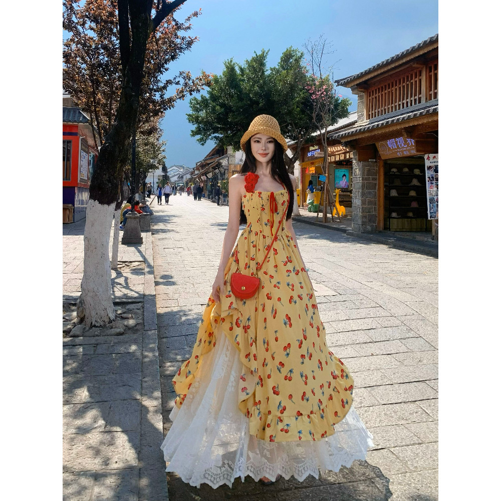 Đầm hoa đỏ nền vàng Lolita - chân váy ren trắng | 𝑨𝑱𝑰𝑵𝑰