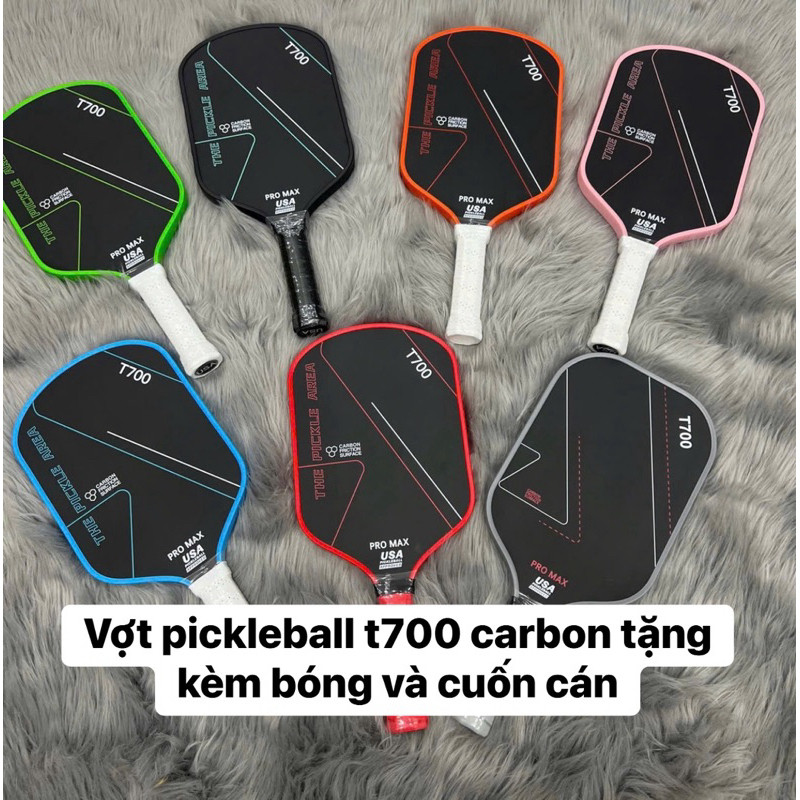 Vợt pickleball t700 pro max mặt caarbon bản mới nhất  siêu nhám , siêu nhẹ tặng kèm bóng và cuốn cán