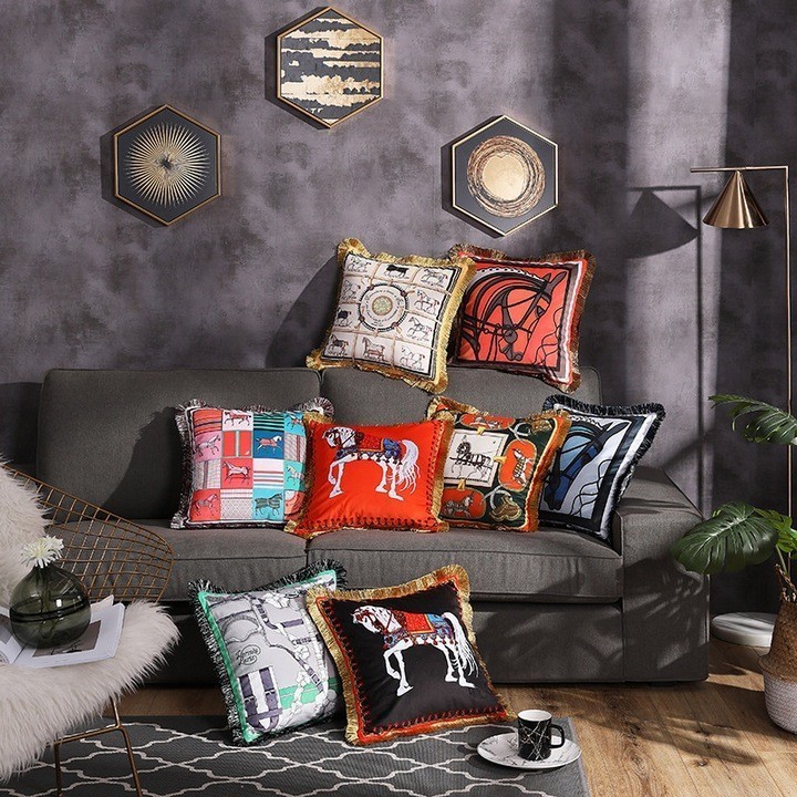 Vỏ Gối LE CHEVAL PARISIEN Trang Trí Phòng Ngủ Ergonomic Pillow