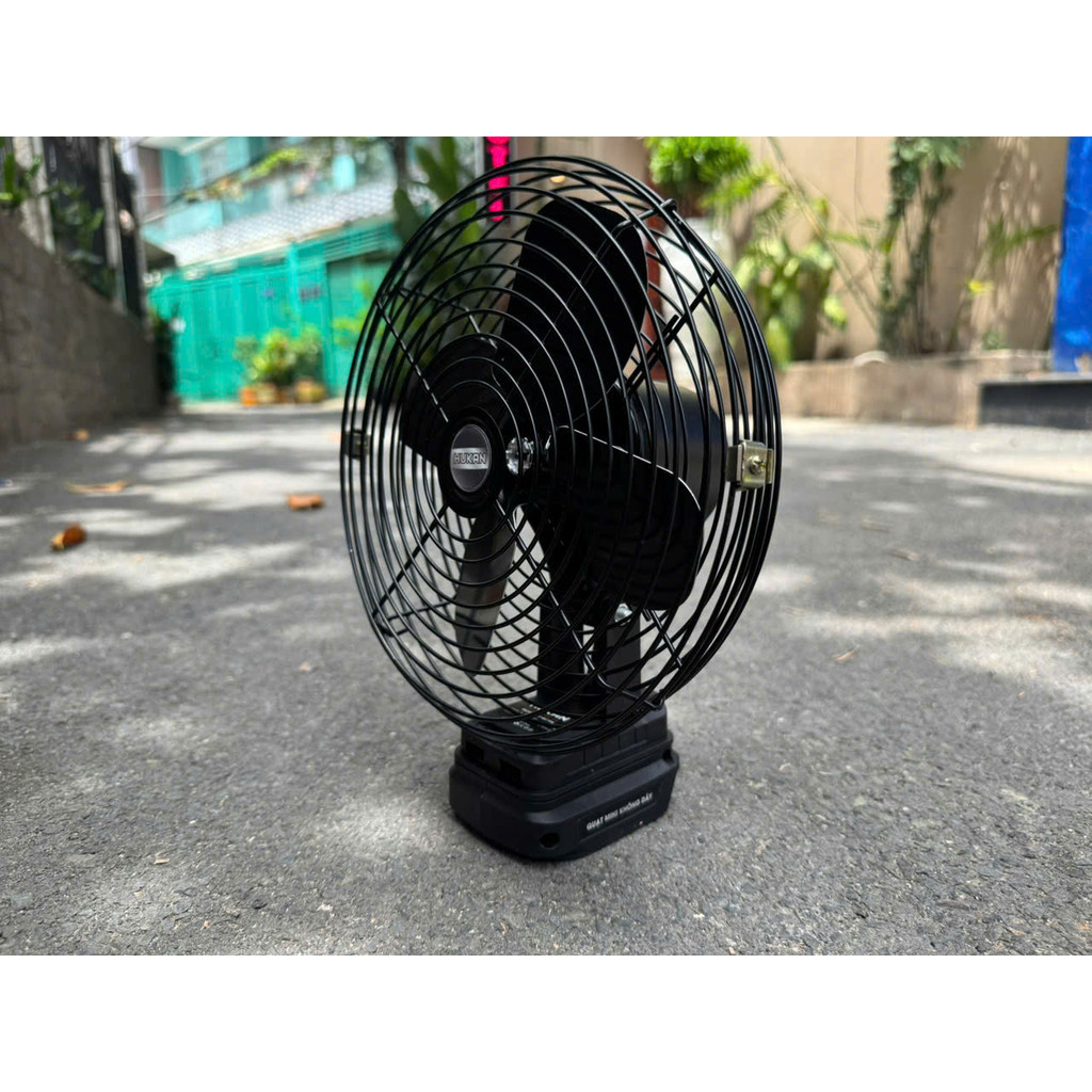 Quạt tích điện Makita  HUAKAN QC108  quạt pin mini để bàn, hoạt động liên tục 2-4h HUKAN CHÍNH HÃNG