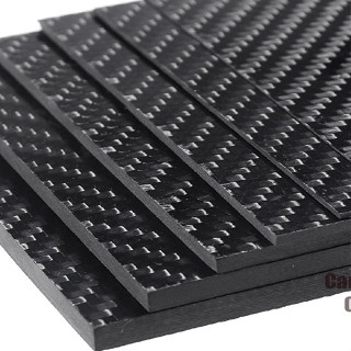  Carbon fiber dạng tấm 250x300mm chuyên dùng cho trang trí đồ chơi máy bay cano xe ô tô điều khiển 