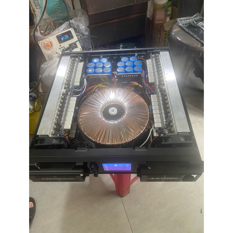 Cục đẩy công suất Kenwood 4 kênh 4.1200L PC ( mang hình led ) - Hàng nhập khẩu, 80 sò đại, tăng phô 