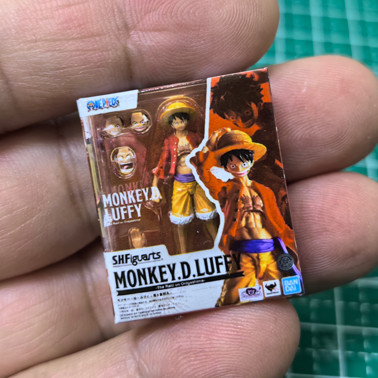 Đạo cụ cảnh SHF Luffy Zoro Mini Box Soldier