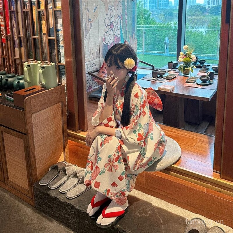 Japanese Style Traditional Women's Clothing Photo Shoot Yukata Goddess Girl Japanese Style Photo Out