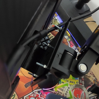 VESA ADAPTER màn hình Samsung Space