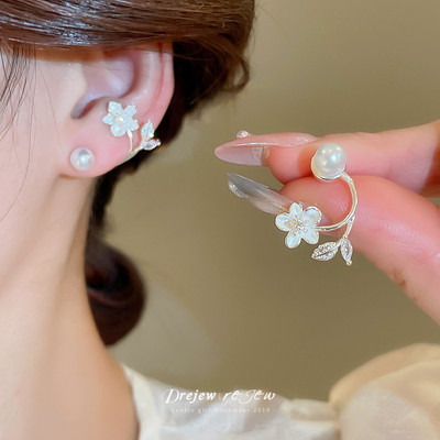 Bông tai đinh tán lá hoa zircon kim bạc DREJEW, bông tai tươi mát, ngọt ngào, tinh tế và đa năng, bông tai sang trọng nhẹ nhàng và cao cấp dành cho nữ