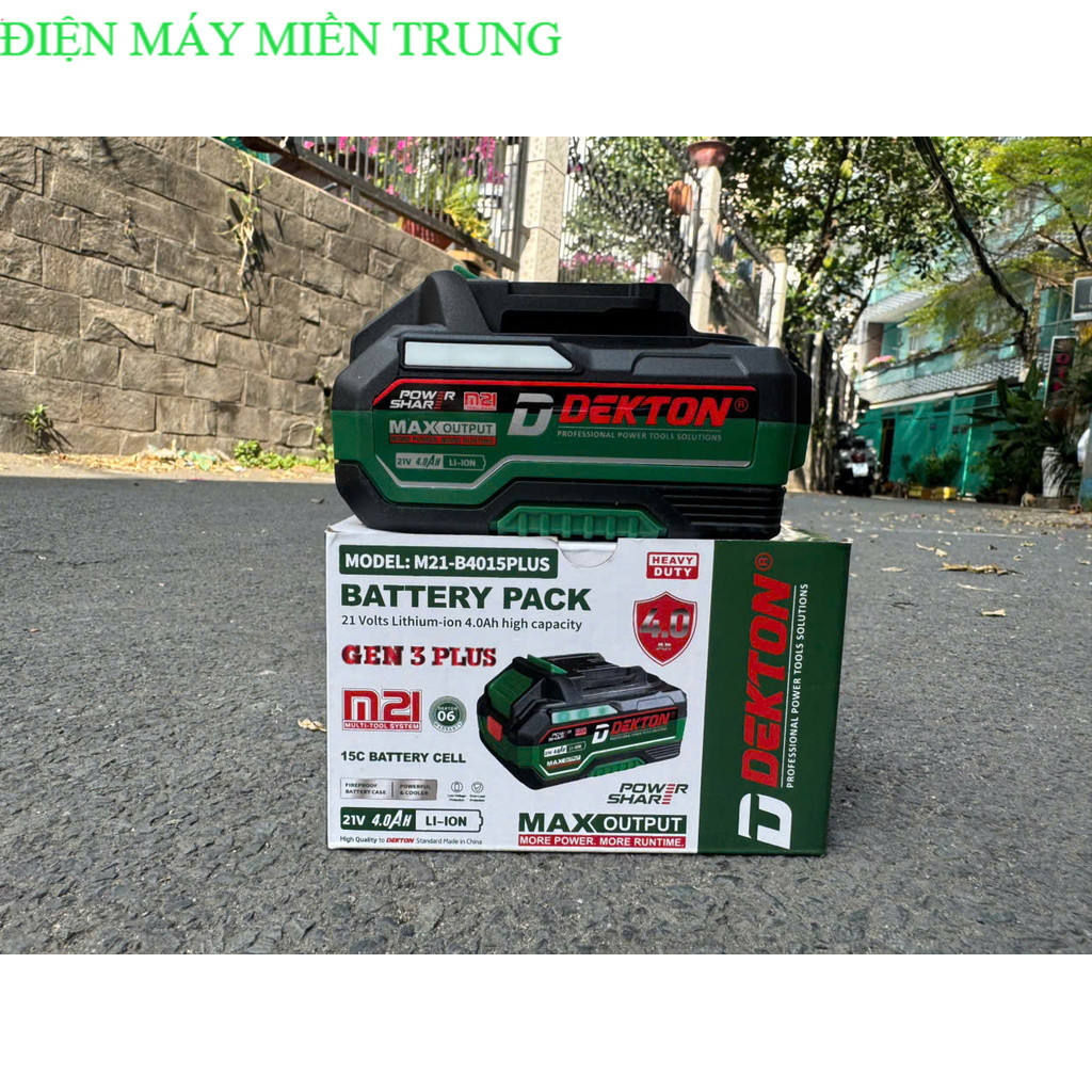 Pin Dekton /  Dung Lượng 4aH / M21-B4015PLUS  / Có Giới Hạn / Hệ M21 Chân Pin Phổ Thông Makita . Điệ