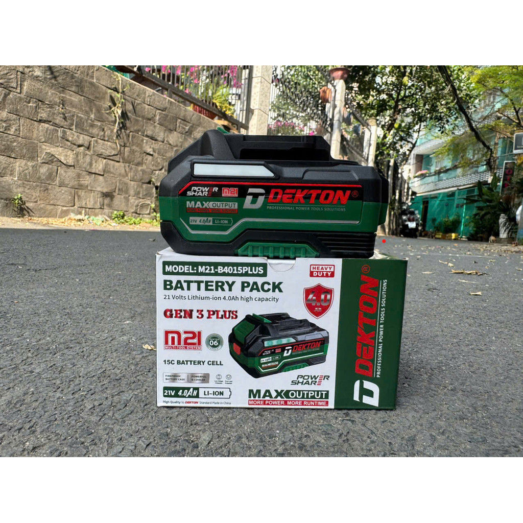 Pin 21v M21 Dekton, chân pin phổ thông Makita, M21-B4015PLUS , M21-B4000M, M2