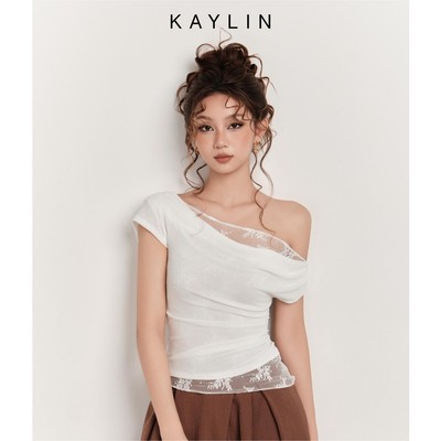 Áo Kiểu KAYLIN NOIR Drape trễ vai viền ren chất vải thun poly dẻo phối ren thun phong cách BST Hè 2025 - A14T5