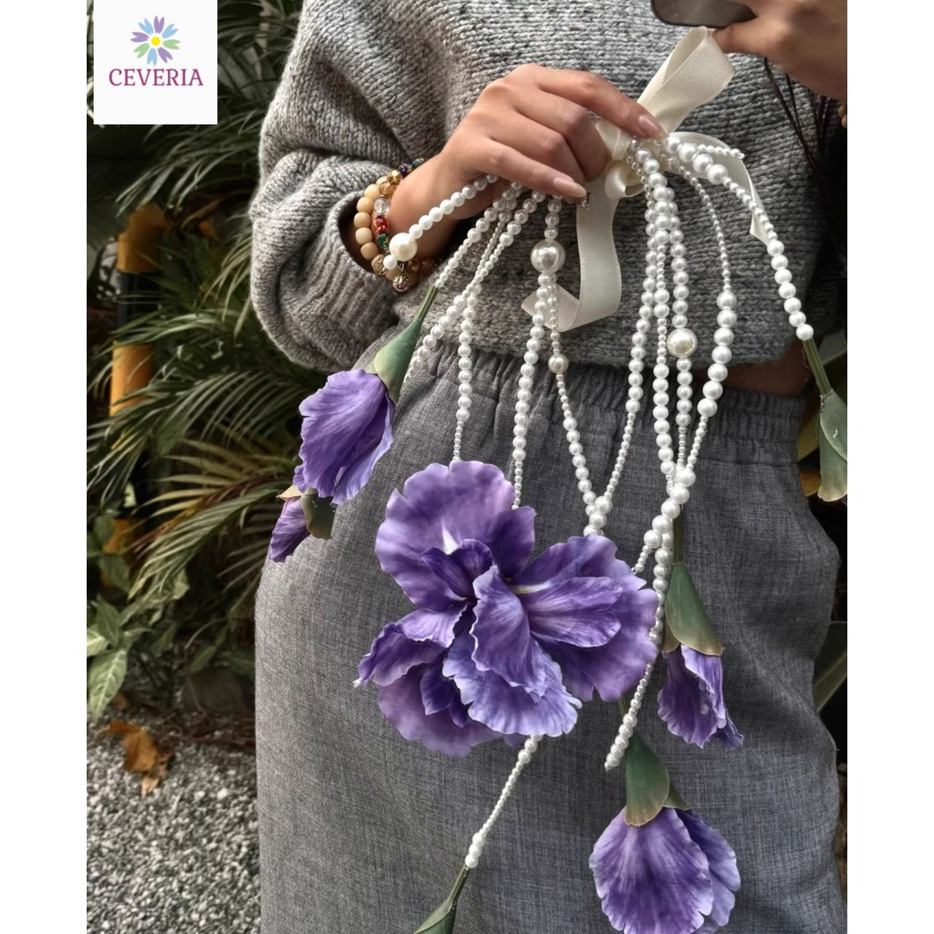 Hoa cưới cầm tay cô dâu hạt trai và lan Bông lớn P0014