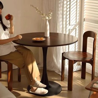  Bàn tròn gỗ óc chó tulip retro Bắc Âu bàn ăn bàn cà phê ban công 