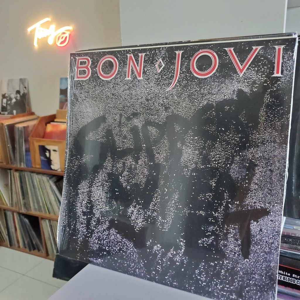 Bon Jovi – Slippery When Wet  Vinyl 180g đĩa than