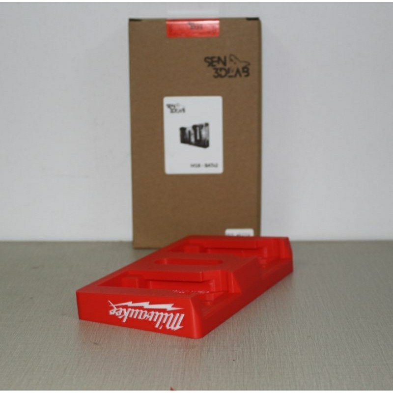 Giá treo pin Milwaukee M18 ver2